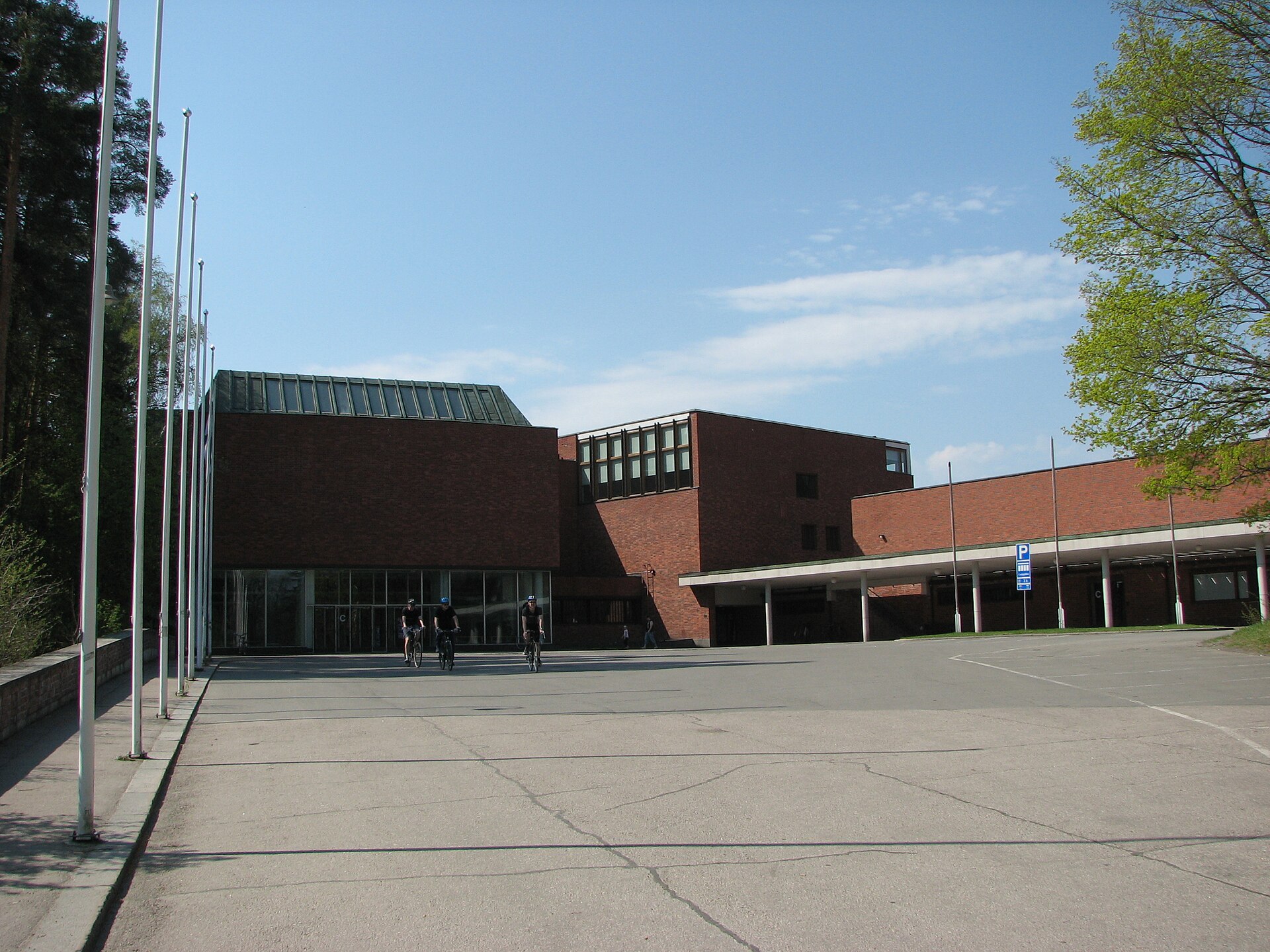 于韦斯屈莱大学